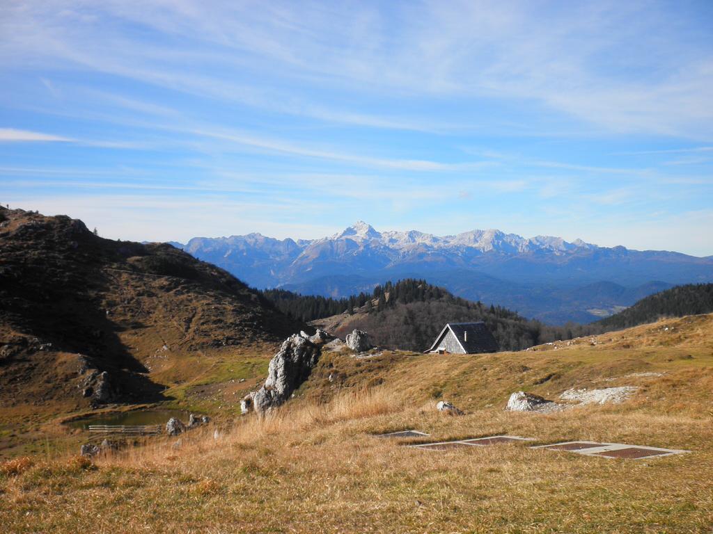Holiday Home Cumar Cerkno Bagian luar foto