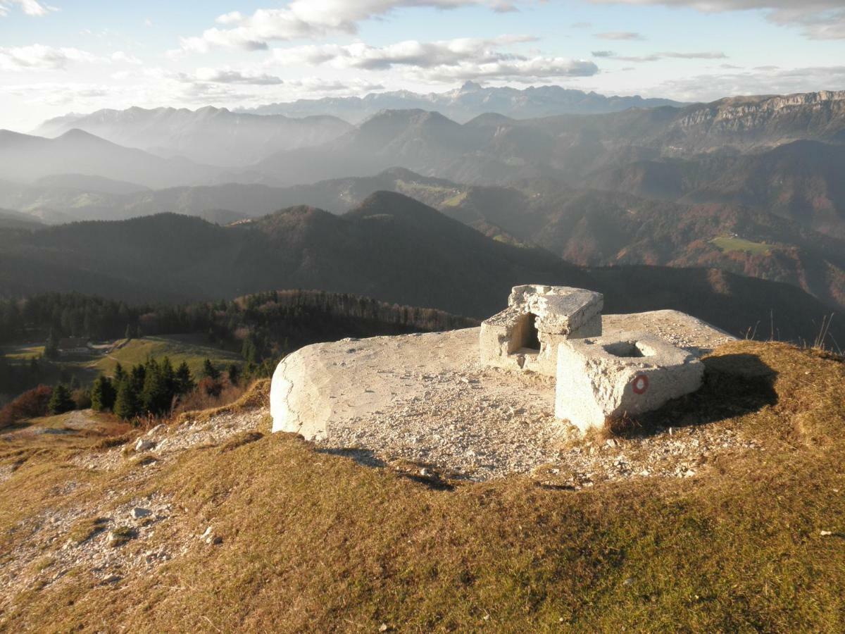 Holiday Home Cumar Cerkno Bagian luar foto